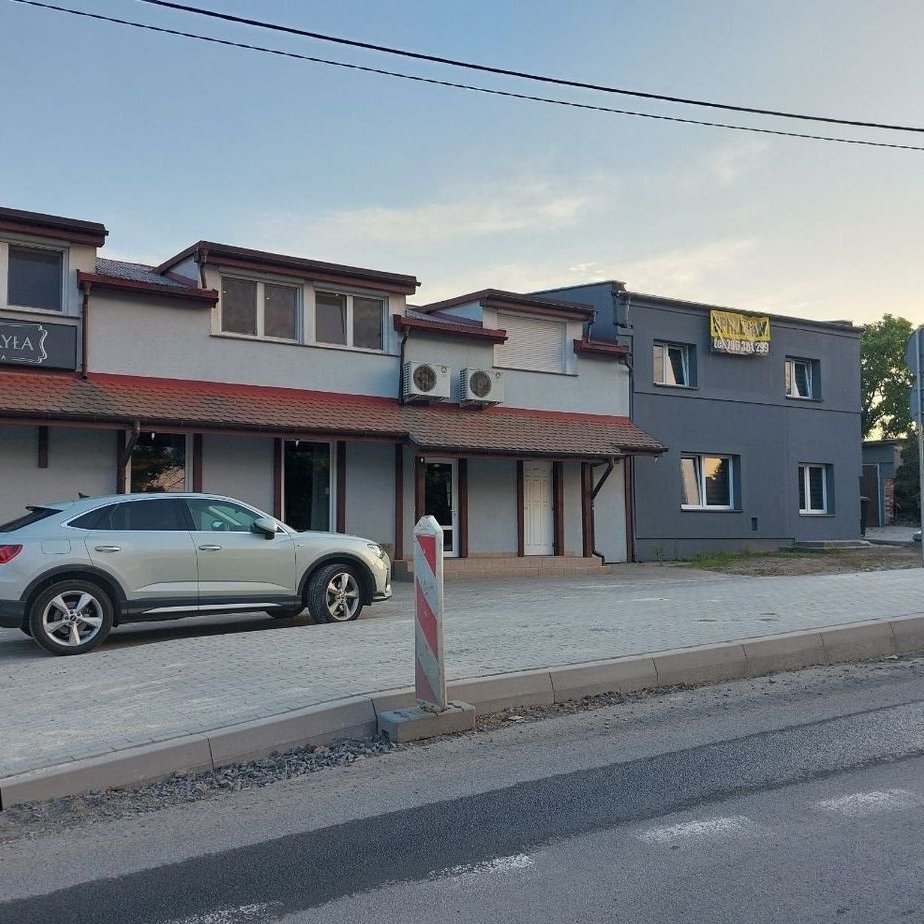 Dom Tulce ul. Poznańska. Po remoncie . Nowoczesny.