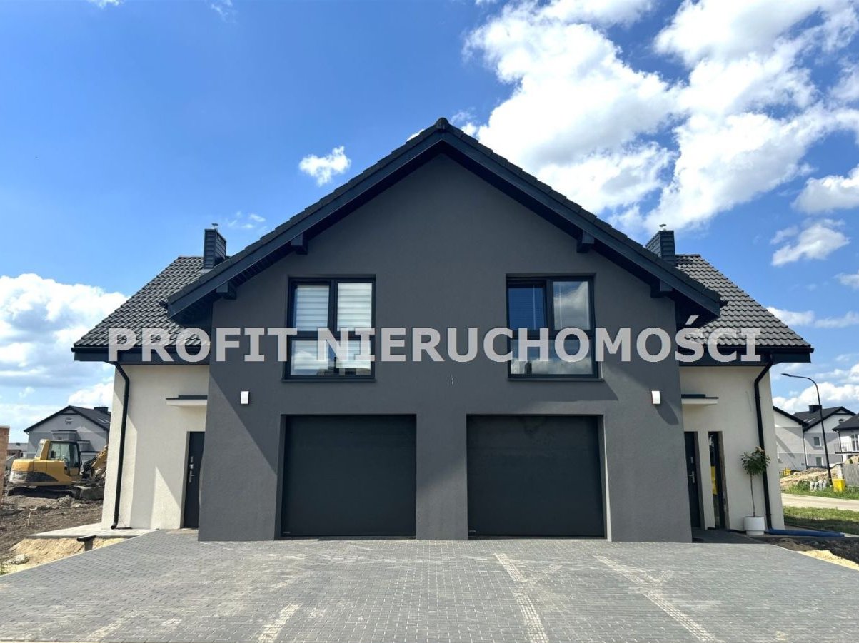 Budynek mieszkalny dwulokalowy gotowy do sprzedaży