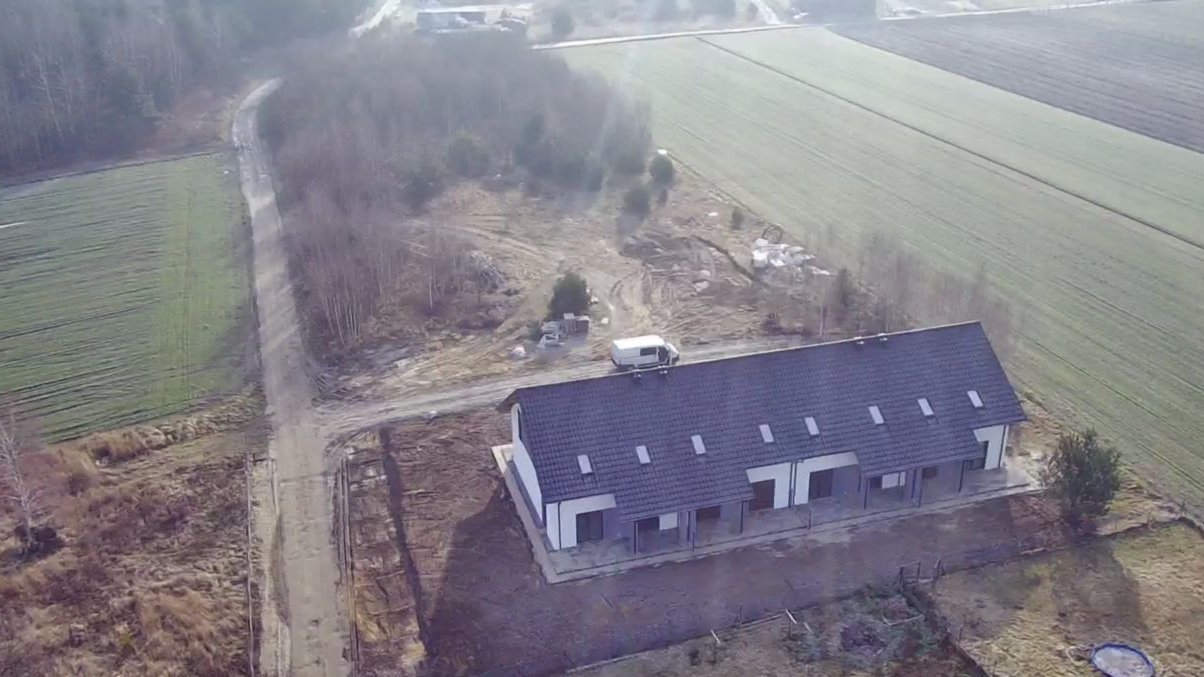 Dom z pompą ciepła.