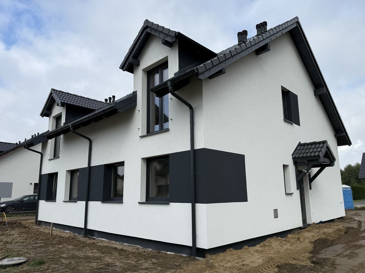 NIEPRUSZEWO Dom na sprzedaż