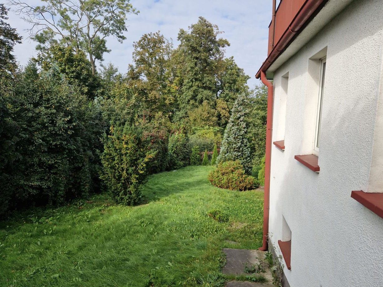 Zadbany dom jednorodzinny