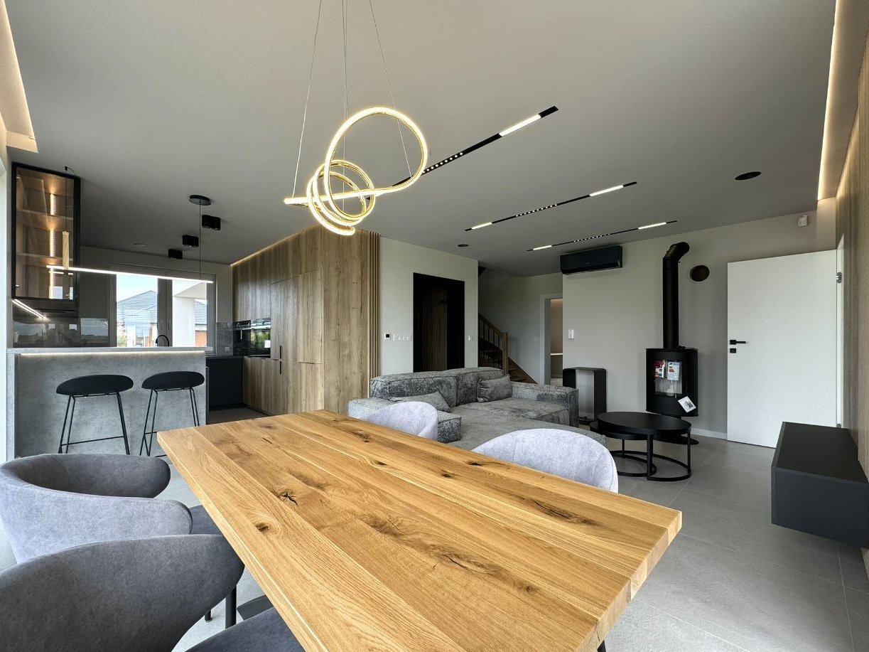 Nowy, komfortowy dom w Wieluniu, bez PCC