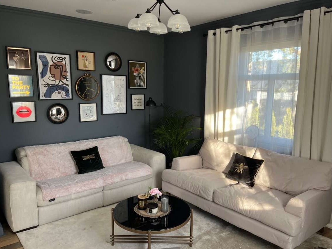 Piekna posiadlosc/dom/garaz/budynek gospodarczy/samochód w cenie