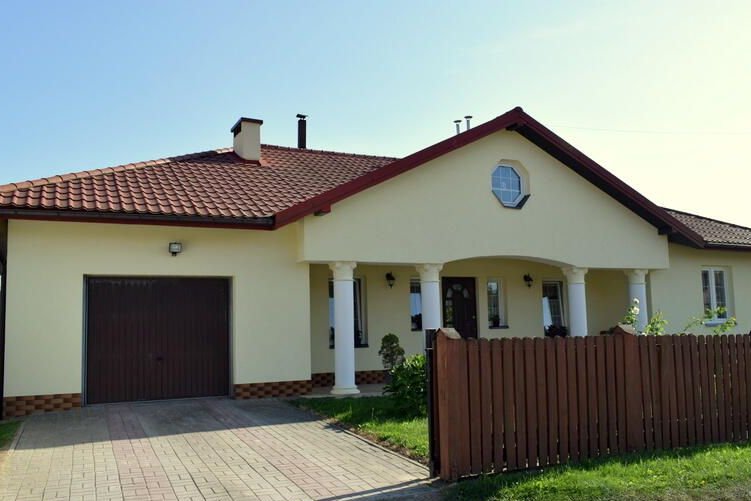 Elegancki parterowy dom w Starej Wsi na Podkarpaciu