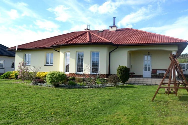 Elegancki parterowy dom w Starej Wsi na Podkarpaciu