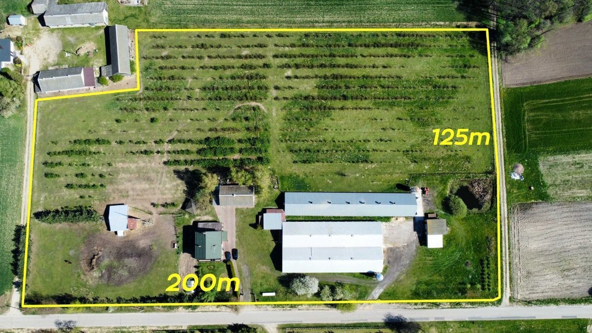 Ferma drobiu na sprzedaż, gospodarstwo z domem i dużą działką