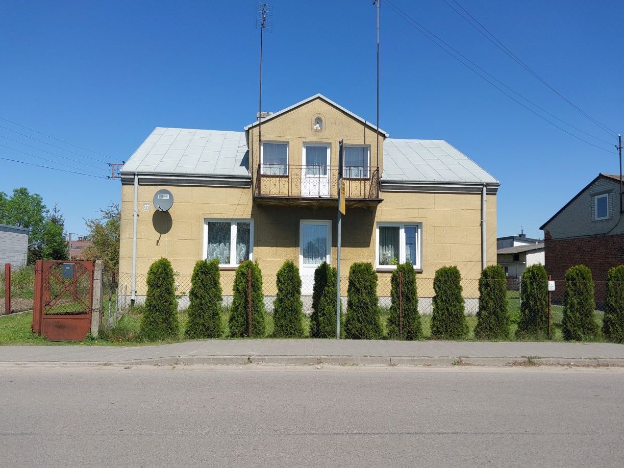 Dom jednorodzinny100m2,działka 700m2,garaż.450tyś.