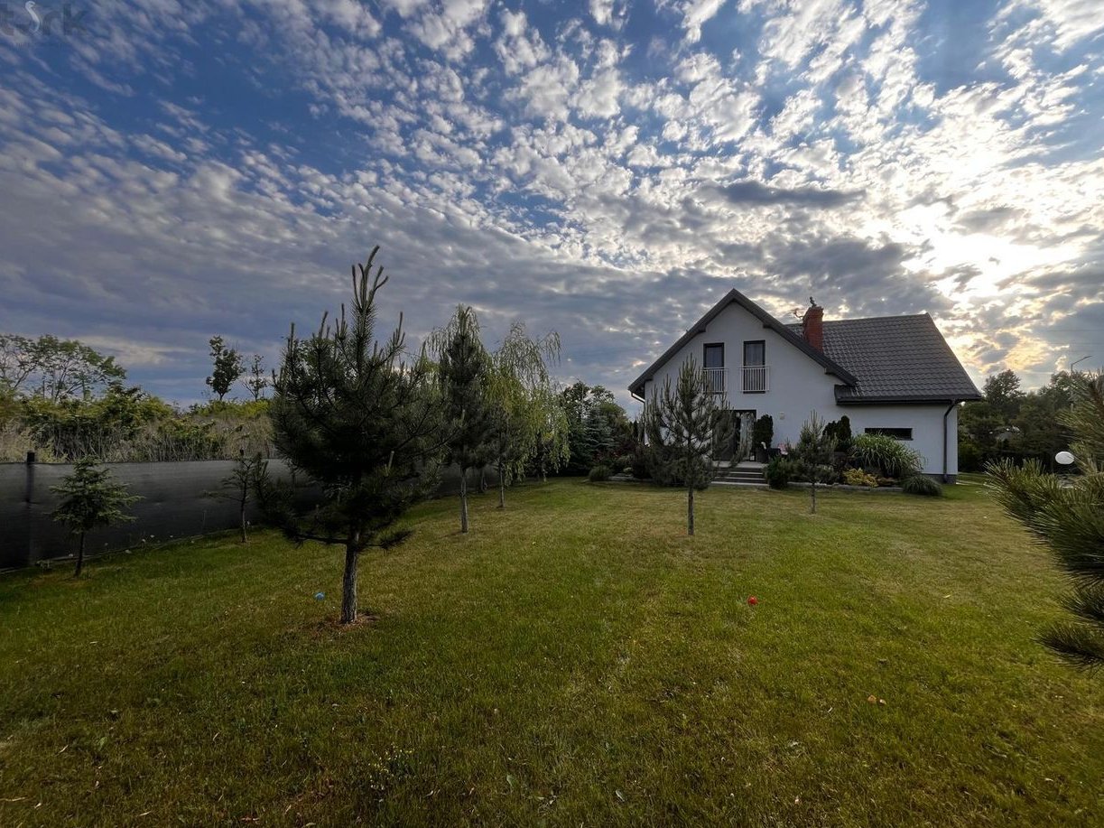 Piękny 10-letni dom blisko Teresina z pompą ciepła - kup bez prowizji