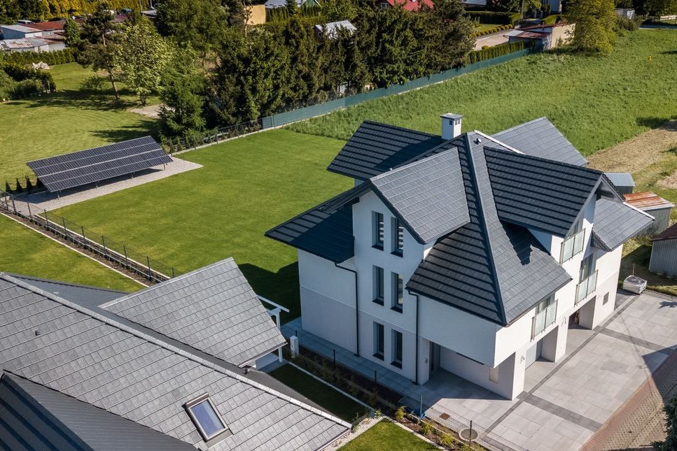 Atrakcyjny dom klasy PREMIUM z piękną działką w centrum Dębicy!