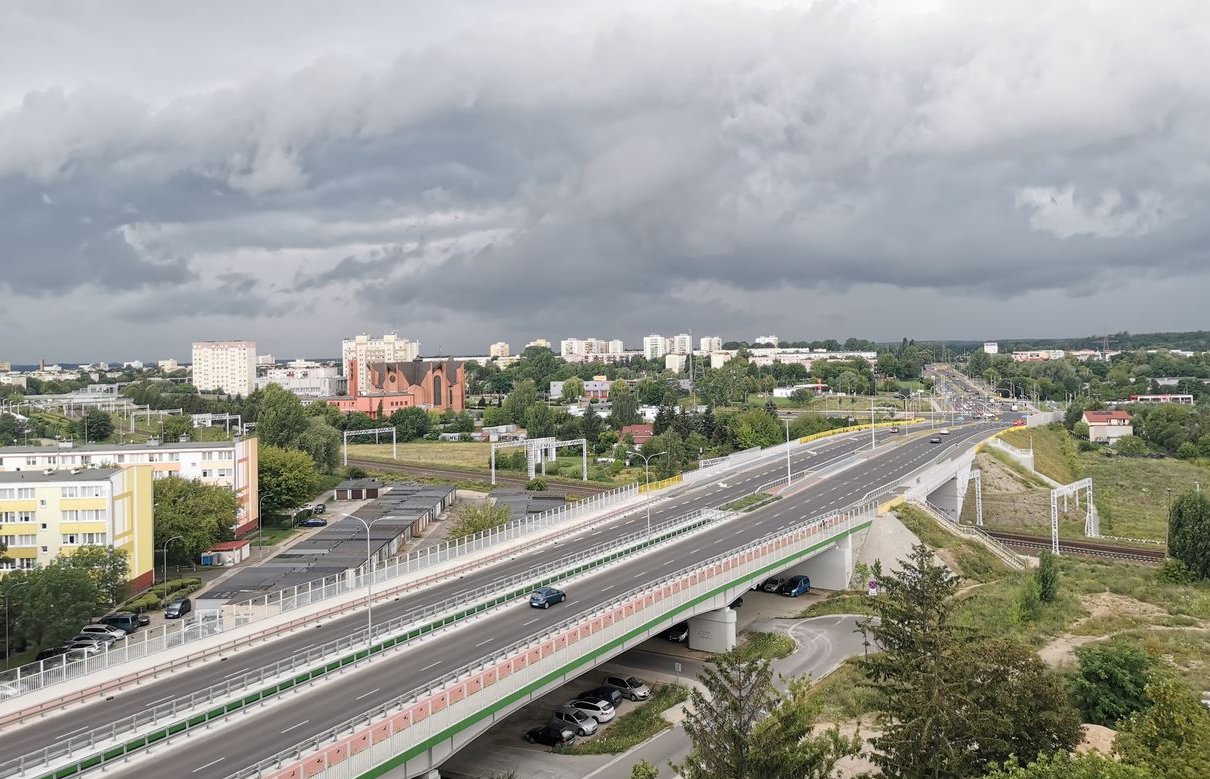 Sprzedam mieszkanie, 4 pokoje, balkon