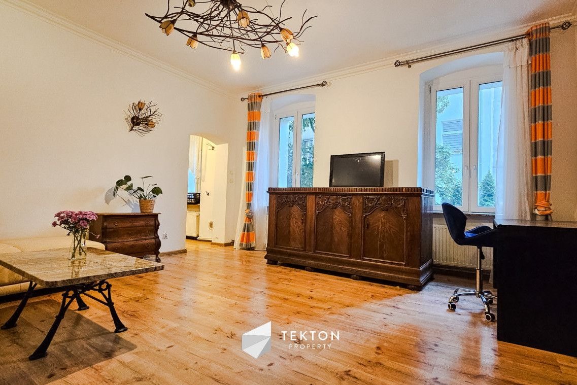 Ciche, dwupokojowe mieszkanie, Stare Miasto