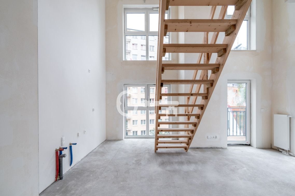 Loft | Ponad 5 Metrów Wysokości | ścisłe Centrum