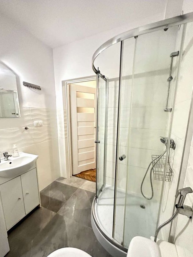 Dom 288m2 Kobyłka blisko s8 5 mieszkań - Inwestycyjnie /