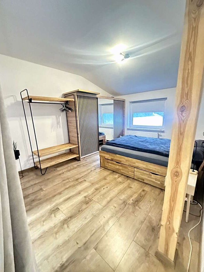 Dom 288m2 Kobyłka blisko s8 5 mieszkań - Inwestycyjnie /