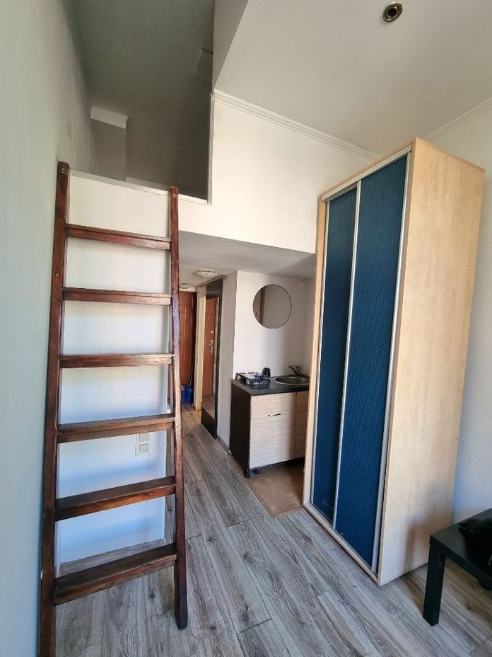 Kawalerka z antresolą w centrum Łodzi na sprzedaż