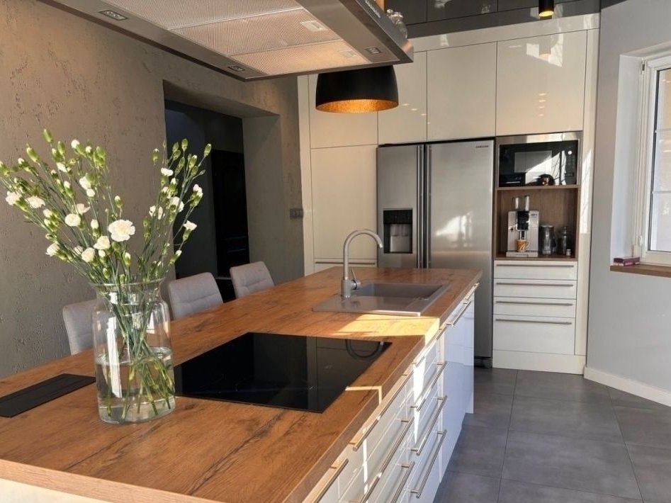 Sprzedam dom jednorodzinny z pięknym ogrodem