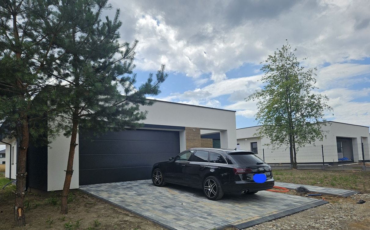 Piękny nowoczesny dom z płaskim dachem!!! II ETAP