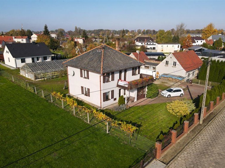 Nowa Cena - Atrakcyjna Lokalizacja