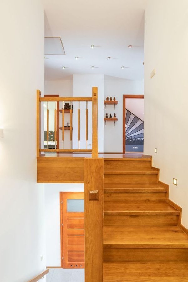 Sprzedam luksusowy szereg w Karwianach 180 mkw