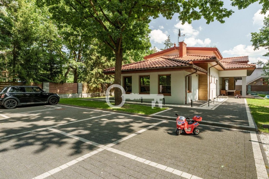 Rodzinny dom | Wolnostojący | Na skraju lasu