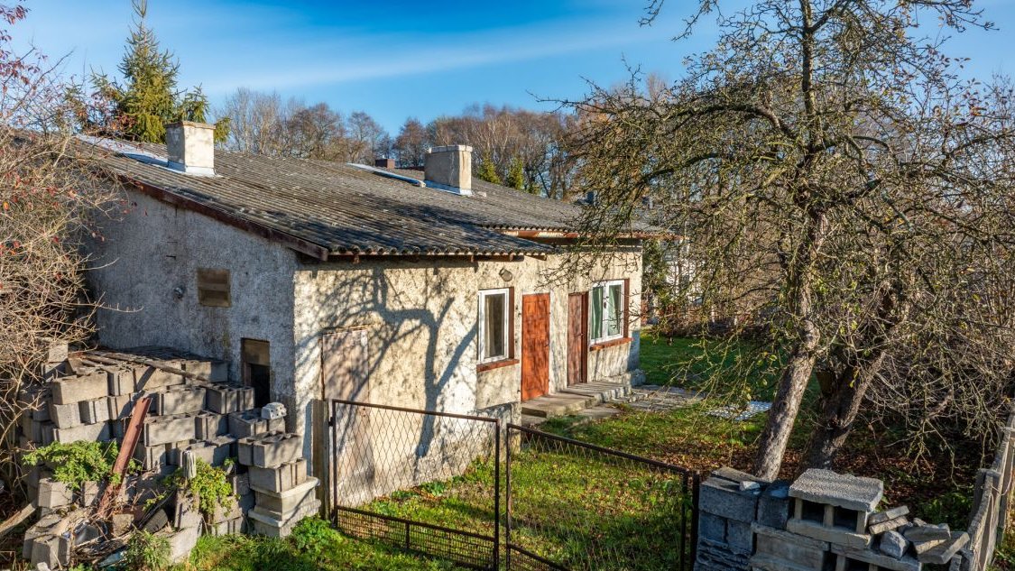 Dom wolnostojący.Jura Krakowsko-Częstochowska.