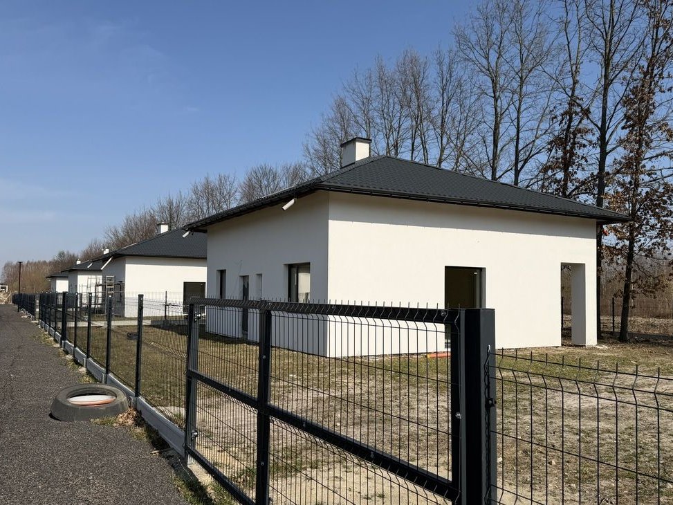 Domy z garażem stan dewelop. 146m2-Małęczyn