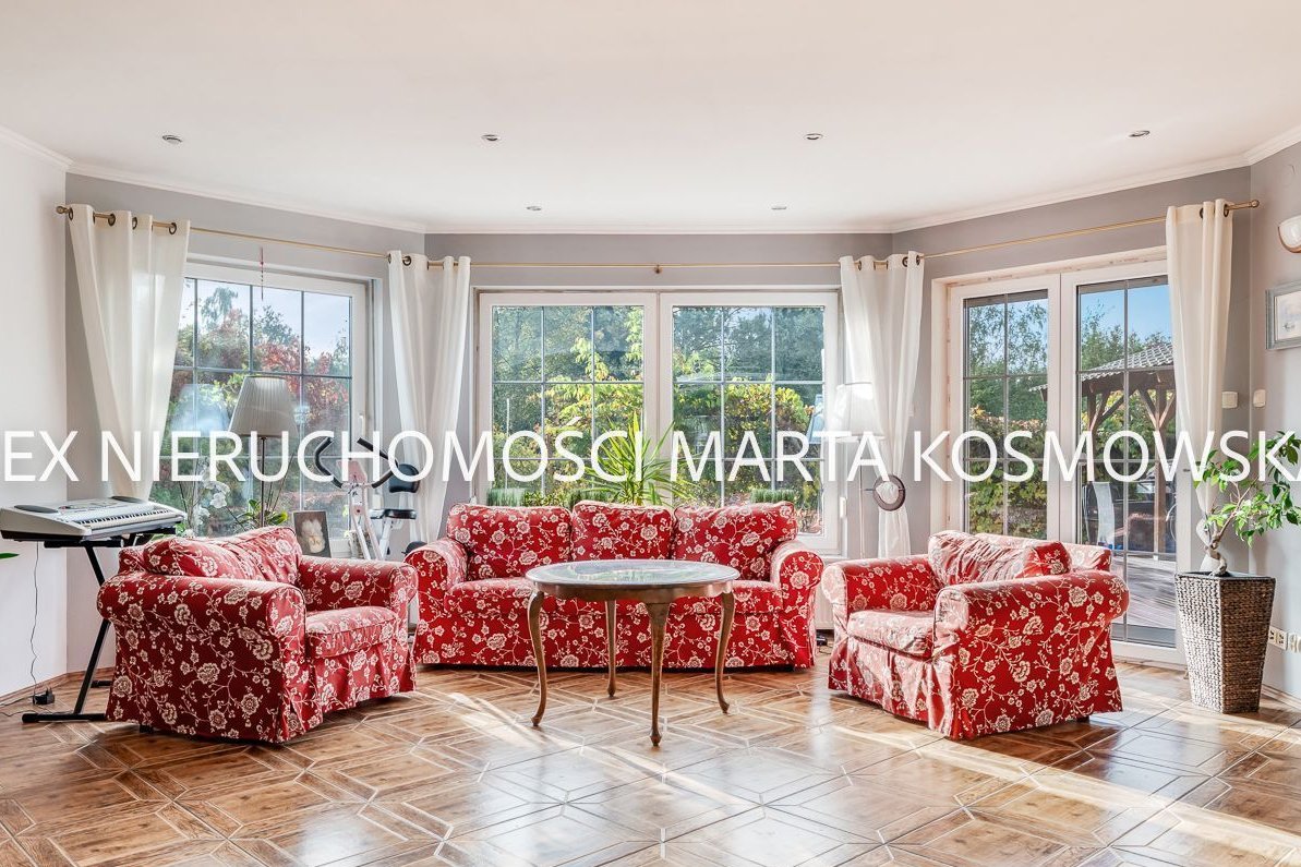 Szymanów , gm. Góra Kalwaria, działka 16600m