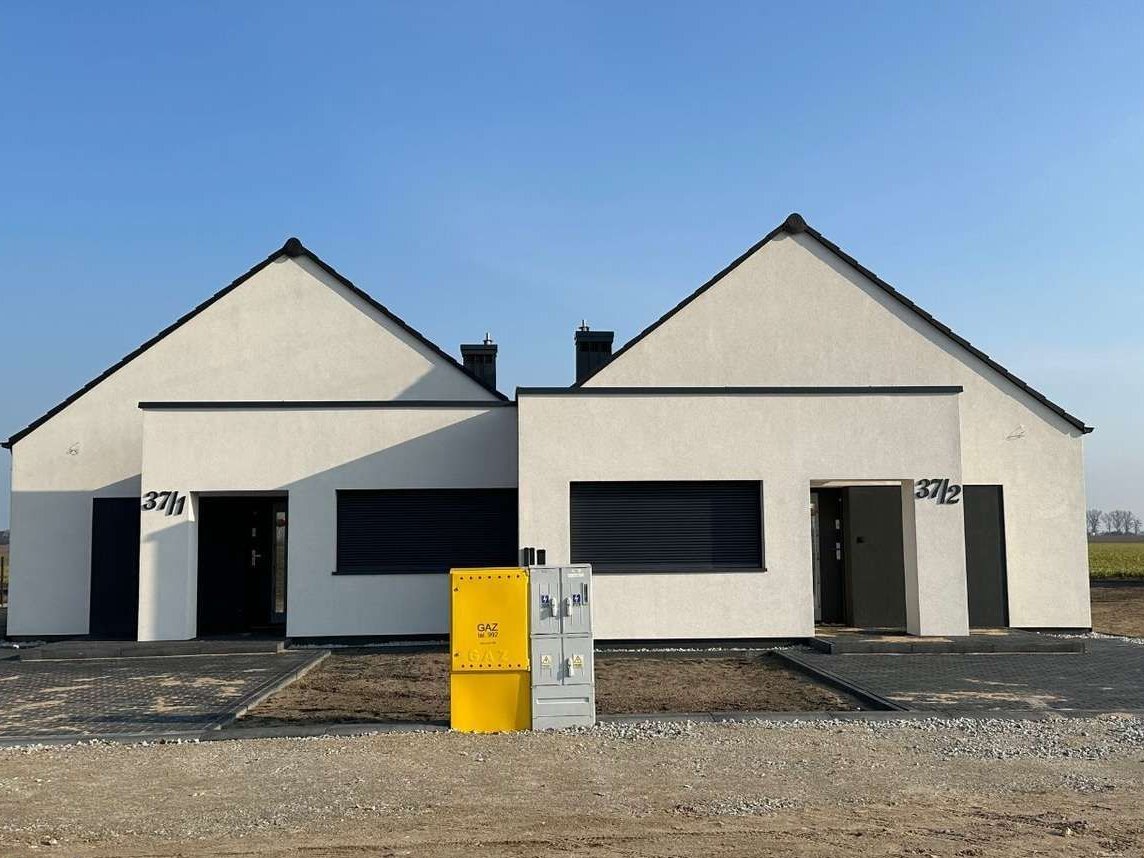 Dom parterowy bliźniak, słoneczna działka, GOTOWY!