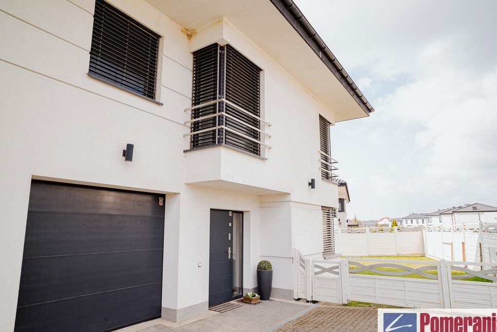 Komfortowy dom w zabudowie bliźniaczej, Bezrzecze