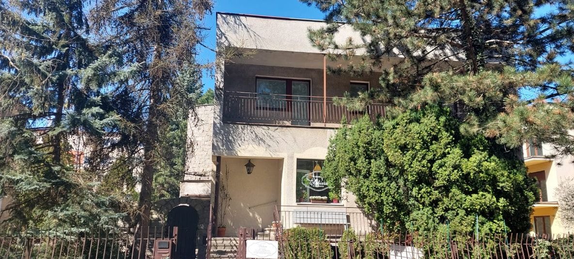 Dom mieszkalno-usługowy z potencjałem inwestycyjny