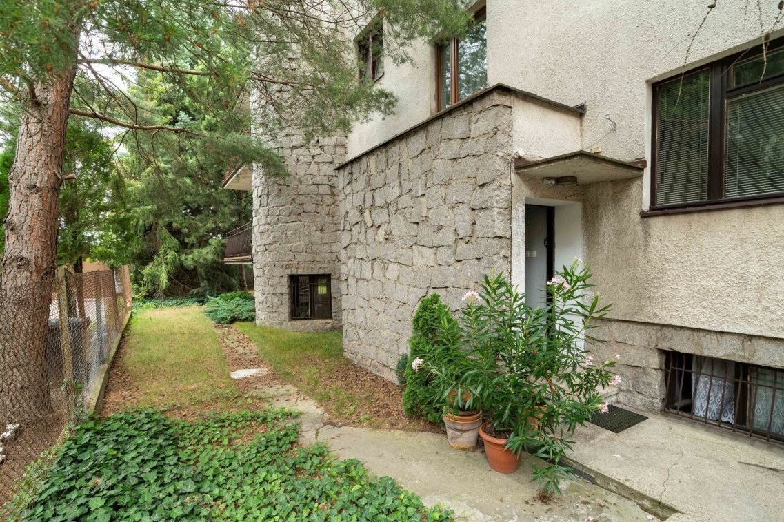 Dom mieszkalno-usługowy z potencjałem inwestycyjny