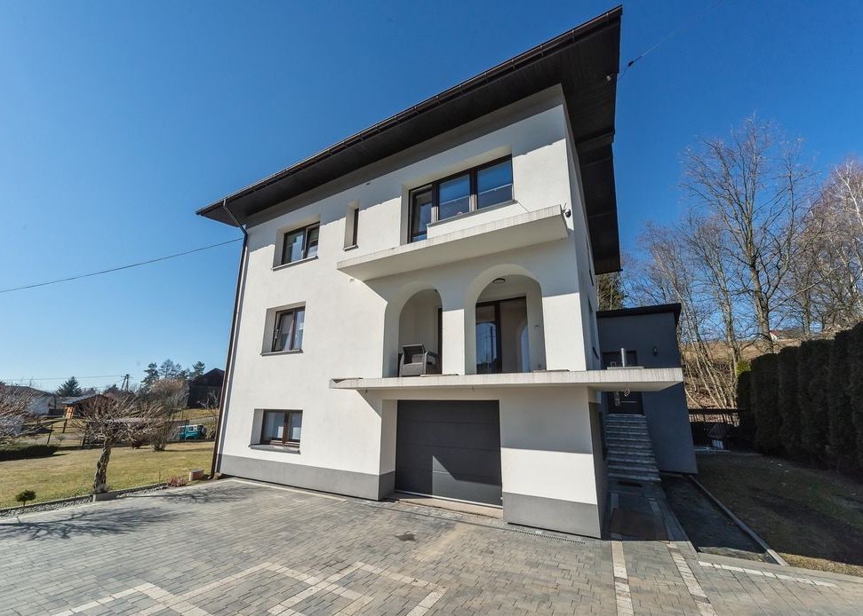 Dom w spokojnej okolicy – Okrajnik k. Żywca