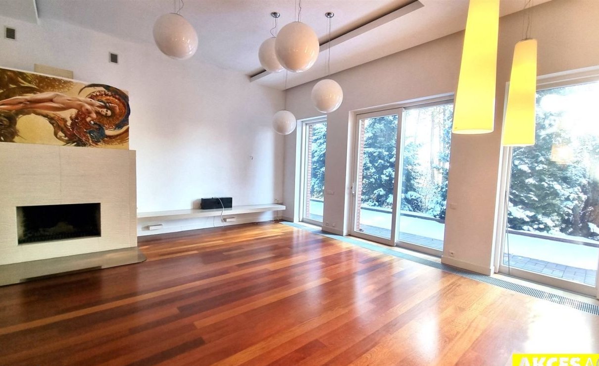 Luksusowy dom, intymnie położony, Żabiczki -Las