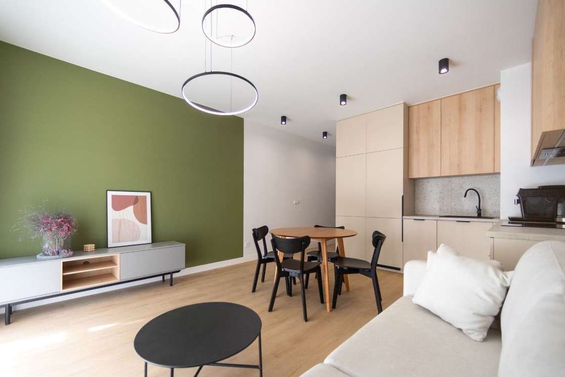 Wykończona Kawalerka - Balkon - Nowe Osiedle - M49 BEZ PCC !