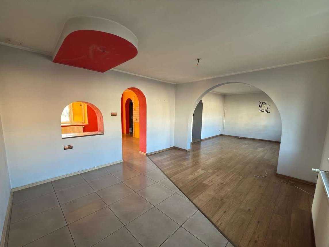 Dom 274 m2+ DWA GARAŻE + działka 780 lub 1000m2