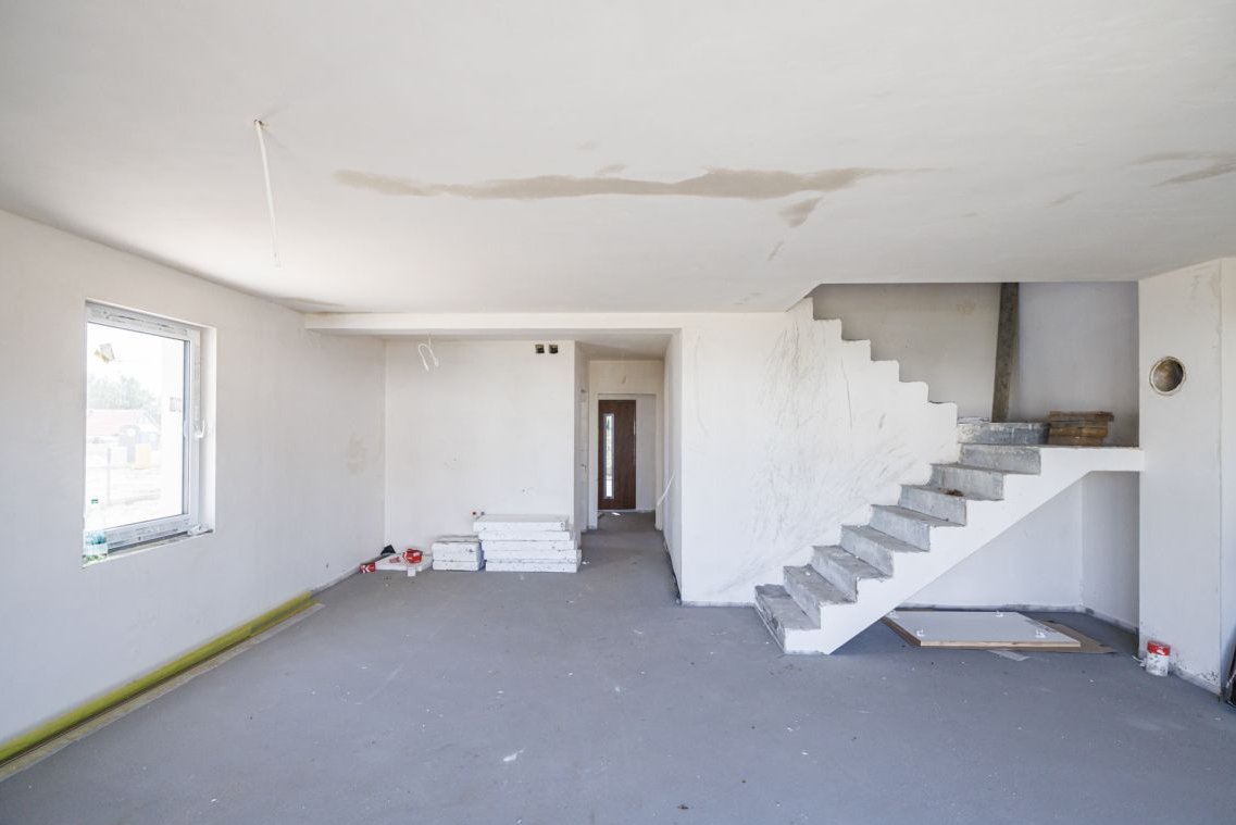 Domy w Warzenku, Duże działki, tenis, golf, konie