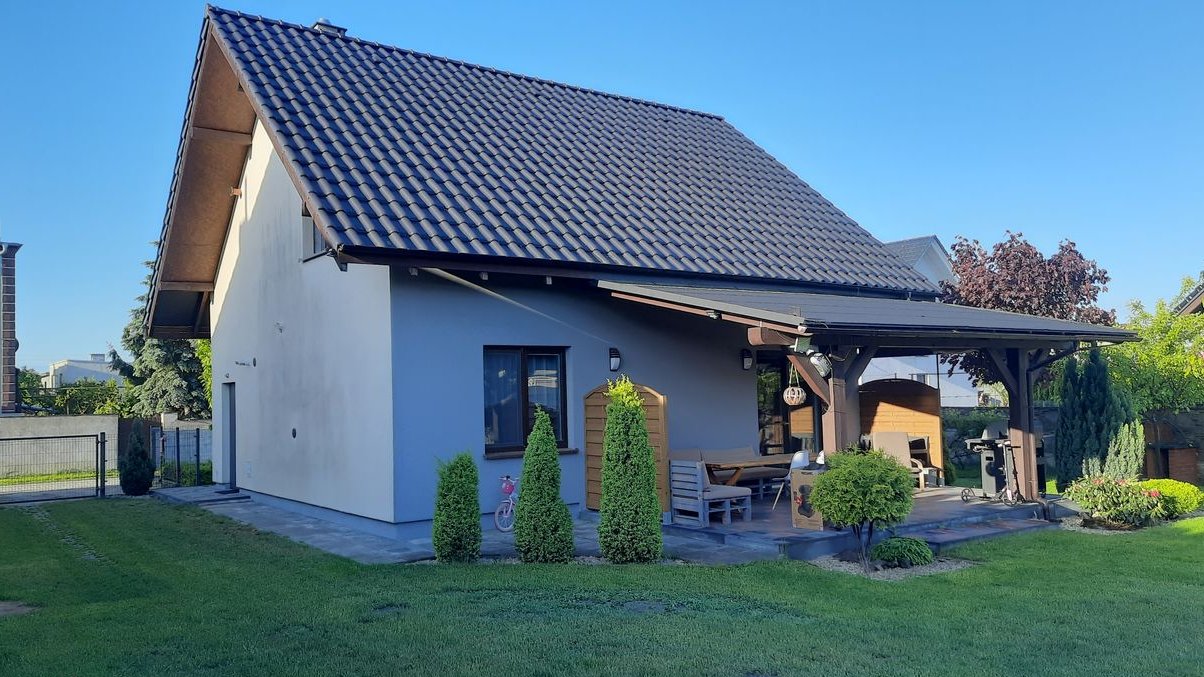 OKAZYJNA CENA – DOM JEDNORODZINNY Z DZIAŁKĄ