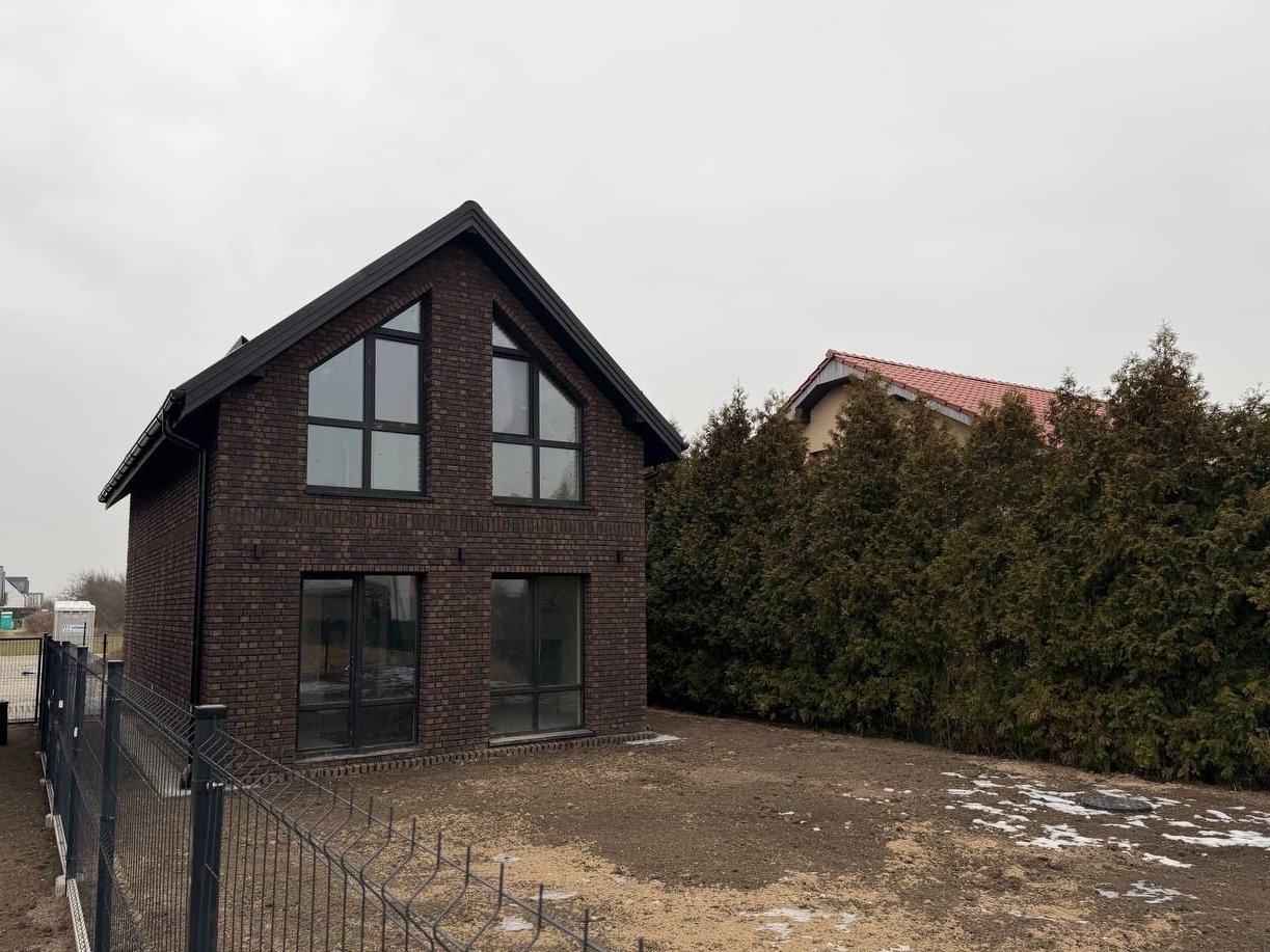 Bawarski Wolnostojący Dom w Długołęce - 80m2 - ogród 338m2