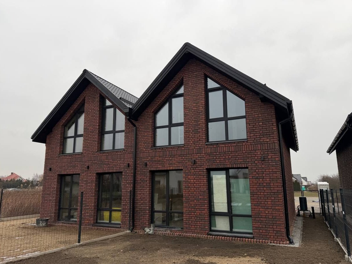 Bawarski Wolnostojący Dom w Długołęce - 80m2 - ogród 338m2