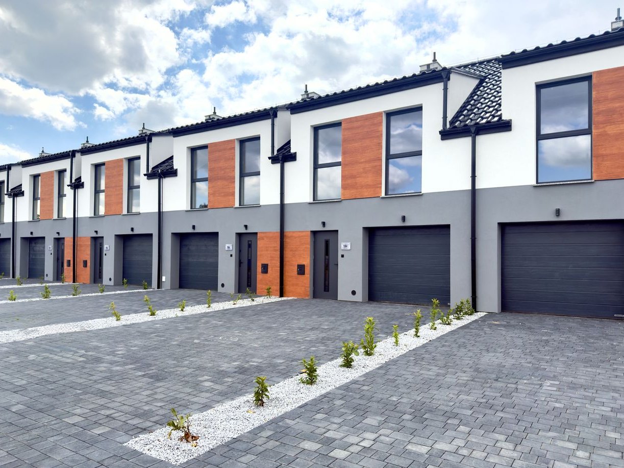 Nowa Inwestycja dom z garażem w cenie - Ostatni - Dzierżoniów