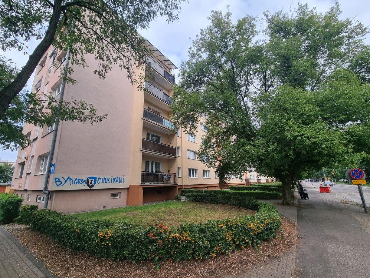 syndyk sprzeda udział 1/6 w samodzielnym lokalu mieszkalnym