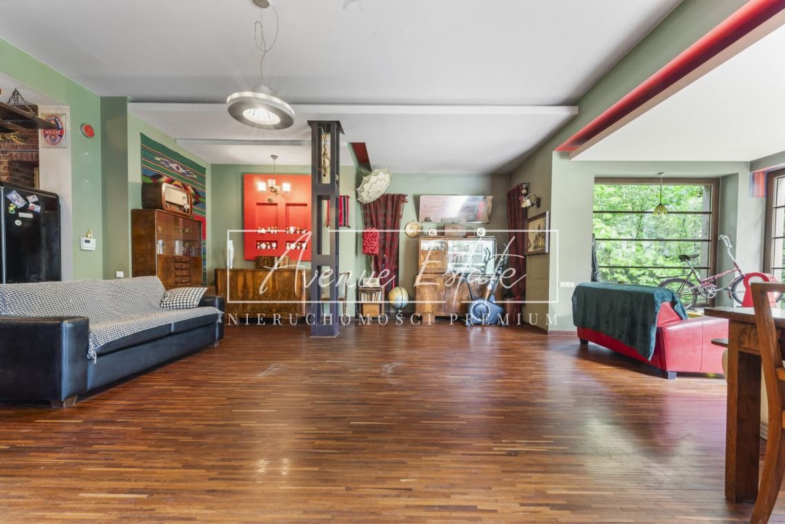 Przestronny dom w Radości w leśnym otoczeniu