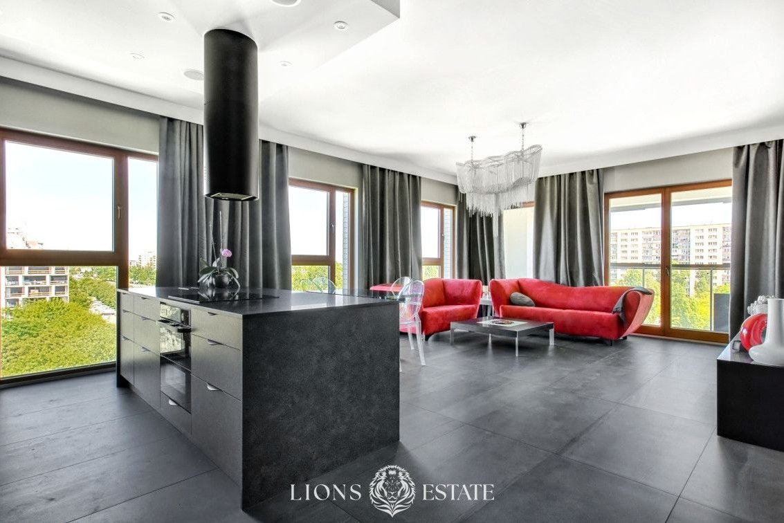 Przestronny apartament z loggią na Mokotowie