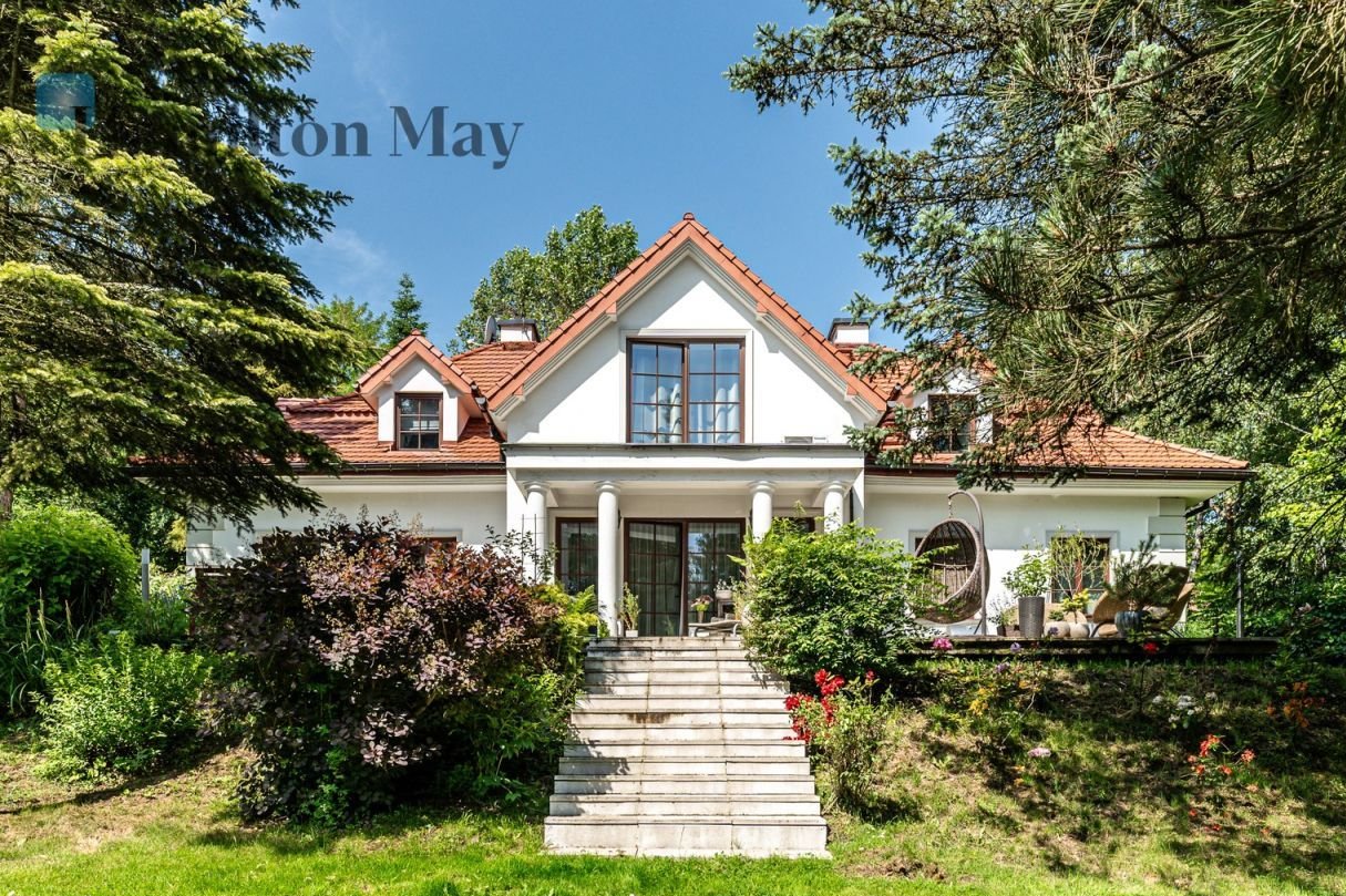 Posiadłość w stylu polskiego dworku