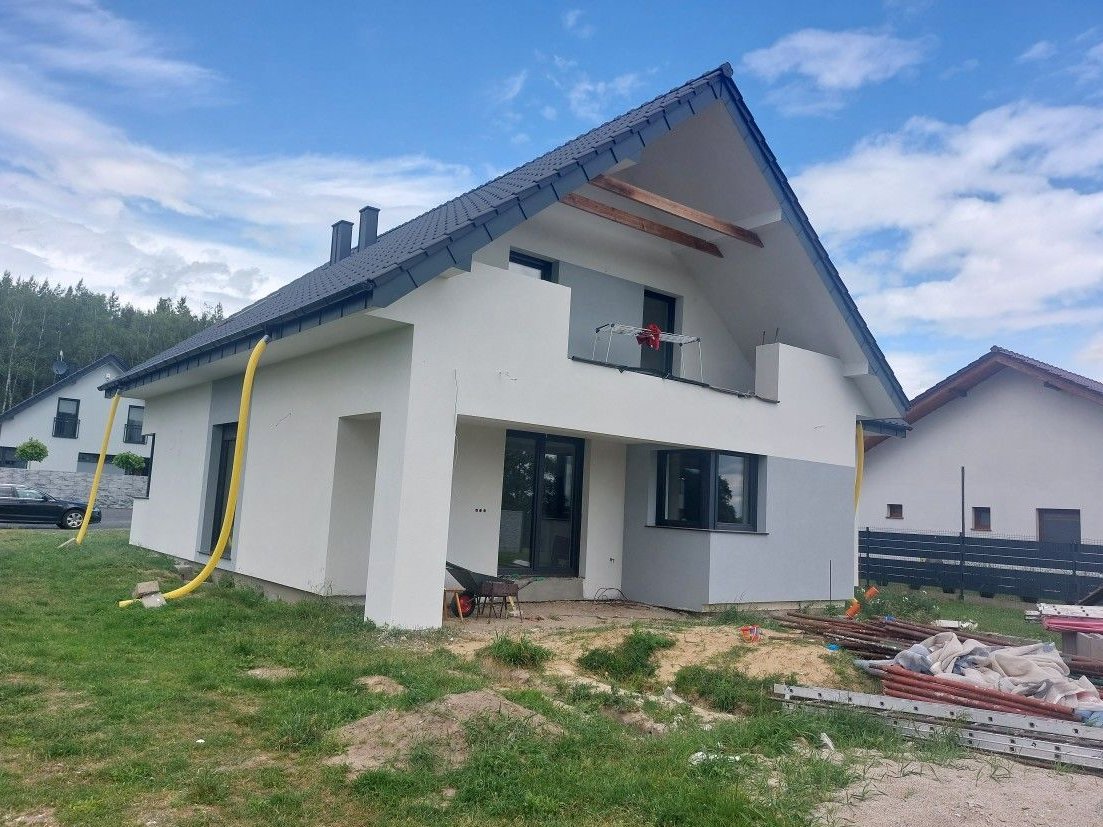 Atrakcyjny, nowy, wolnostojacy dom w Droszkowie