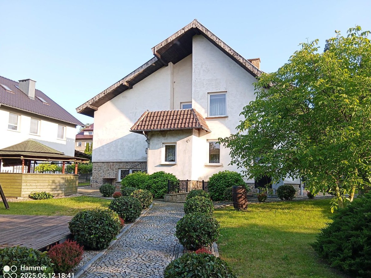 SPRZEDAM DOM - STRZELIN