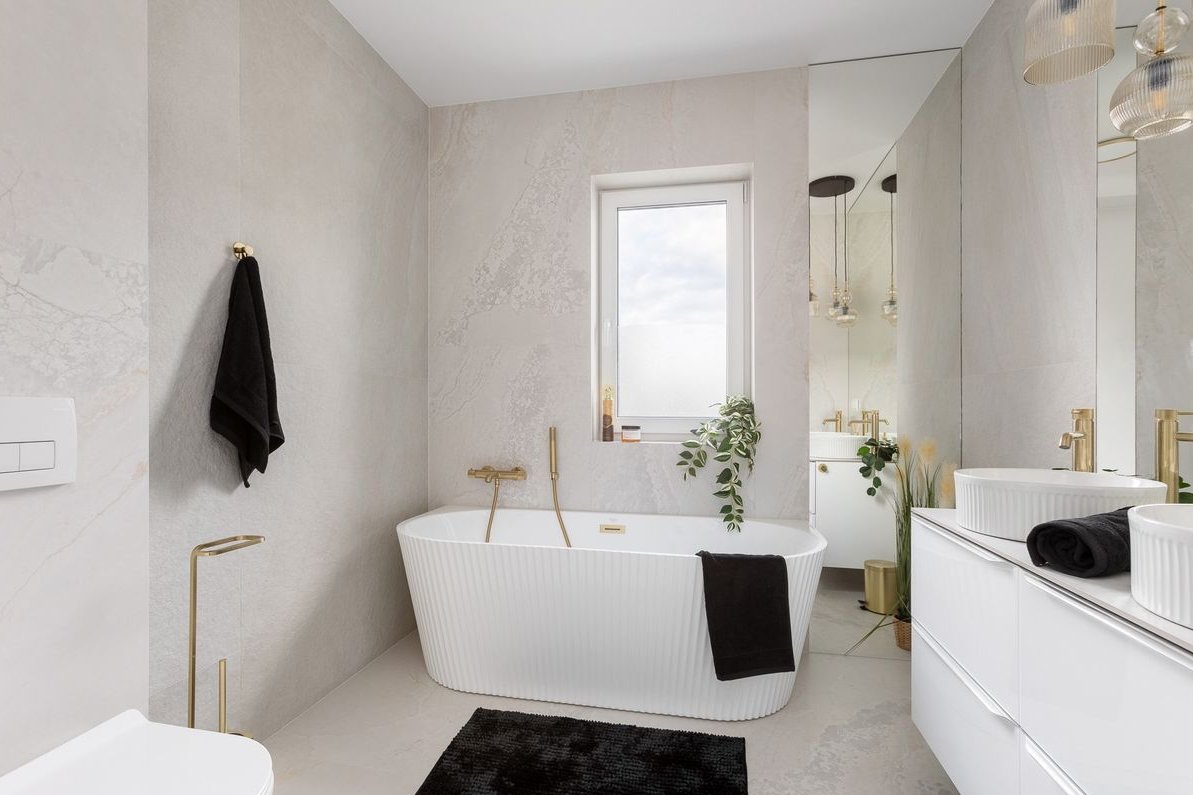 Lokal B1, Bielsko-Biała, ul. 13 Zakrętów, Dom Pod Klucz!