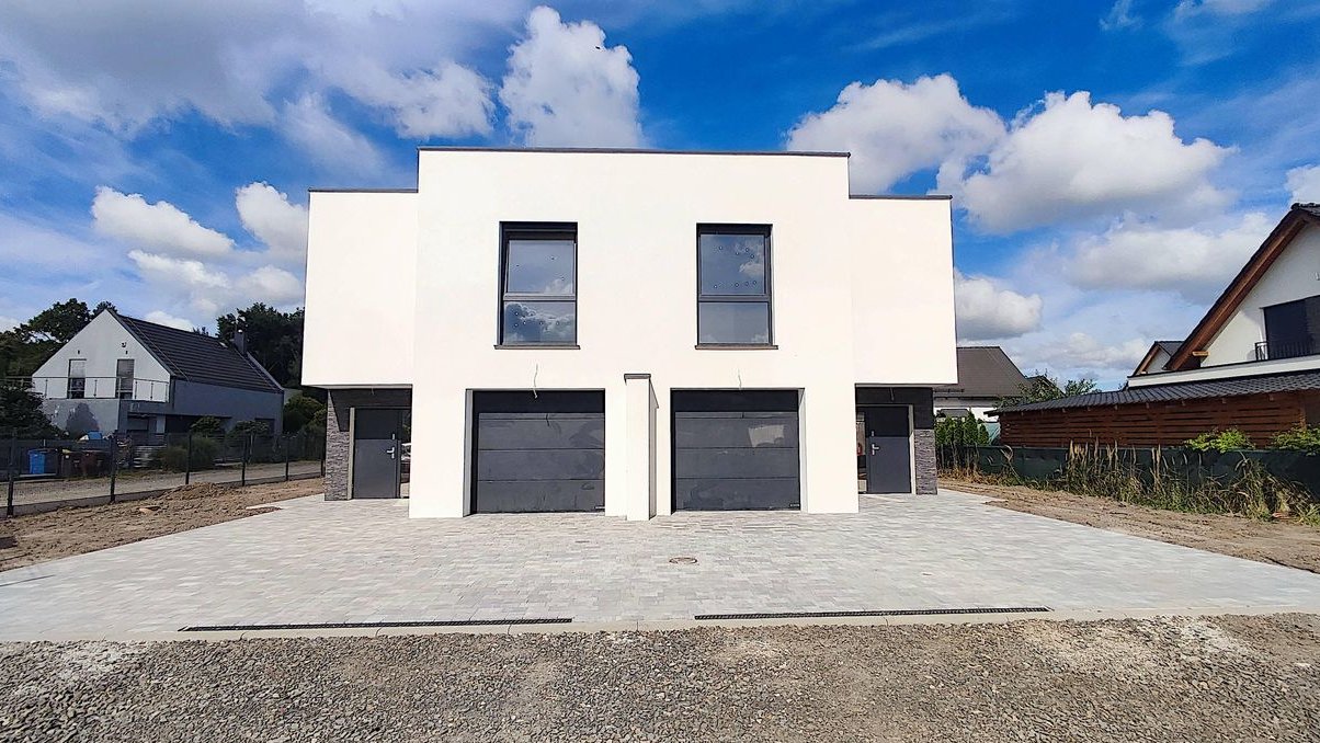 Przestronny dom typu bliźniak - Opole/Chmielowice