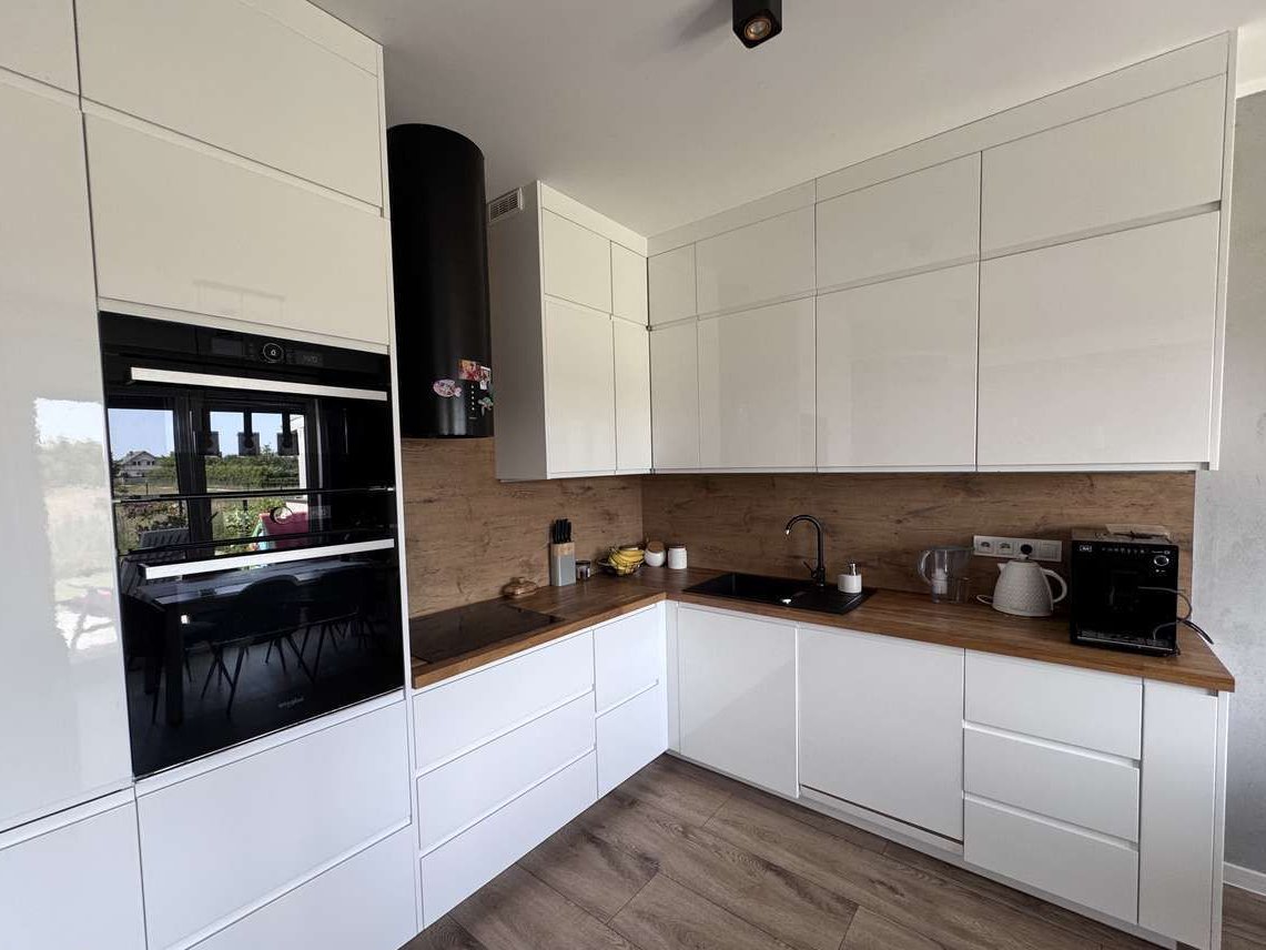 Nowoczesny dom szeregowy, Murowaniec | 134 m² | ogród, garaż