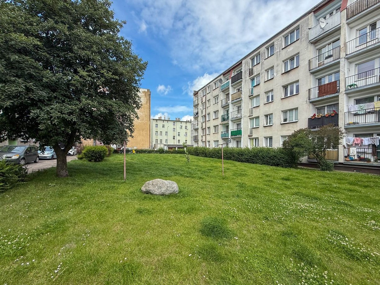 2-pokojowe, 46,6 m² z balkonem i piwnicą przy ul. Wyspiańskiego!